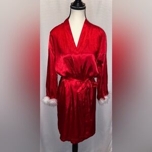 Women’s STUDIO Donatella Y2K mob wife red satin Valentine robe size medium